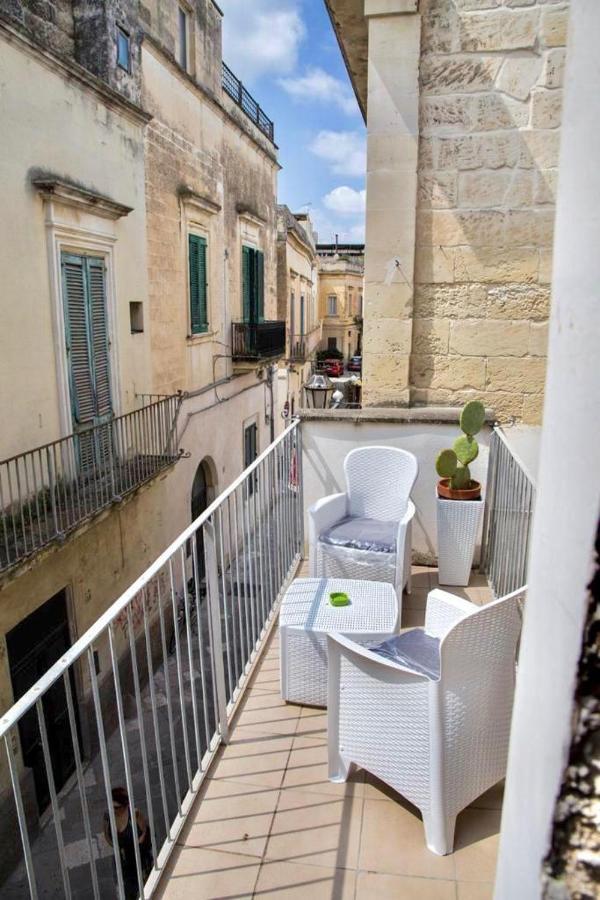 Convivo Apartment Palazzo Galateo Lecce Esterno foto