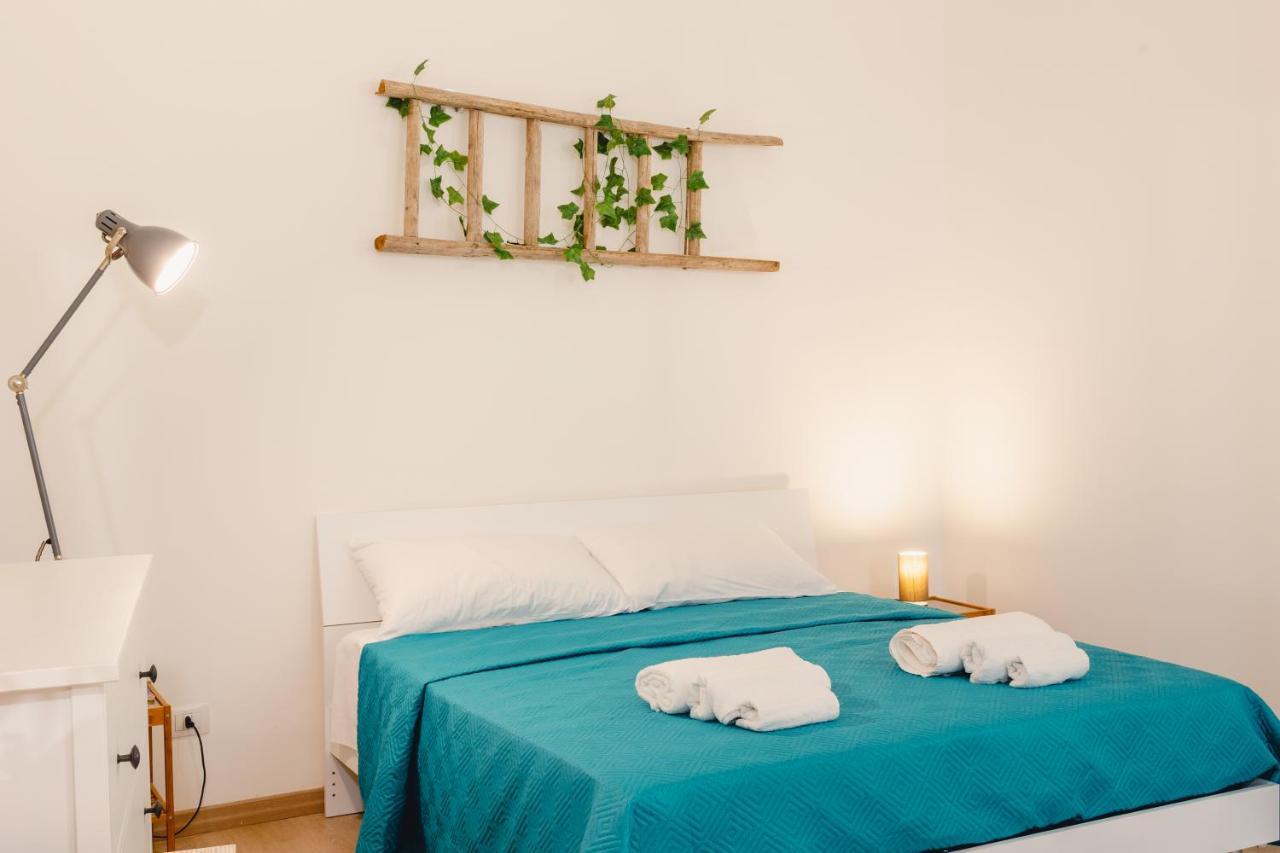 Convivo Apartment Palazzo Galateo Lecce Esterno foto