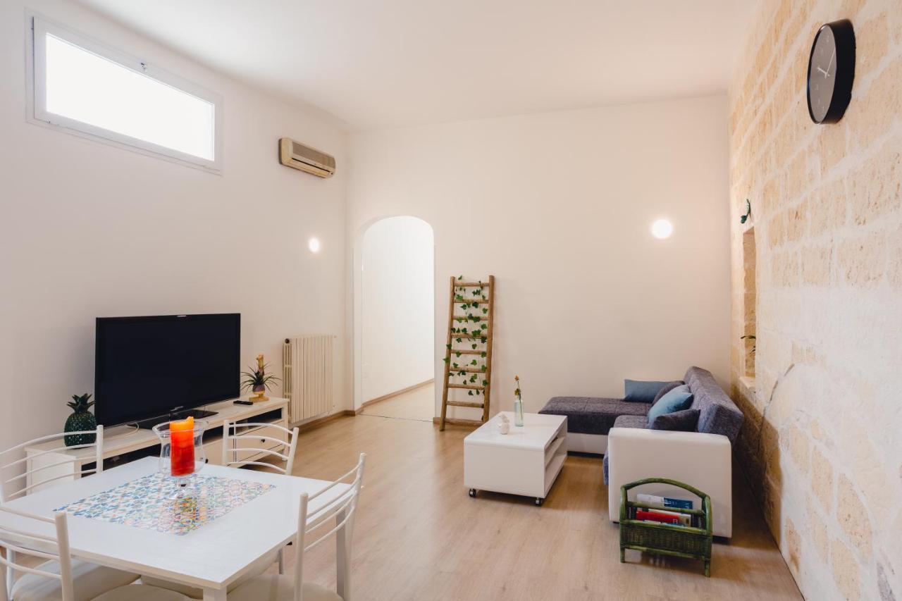 Convivo Apartment Palazzo Galateo Lecce Esterno foto