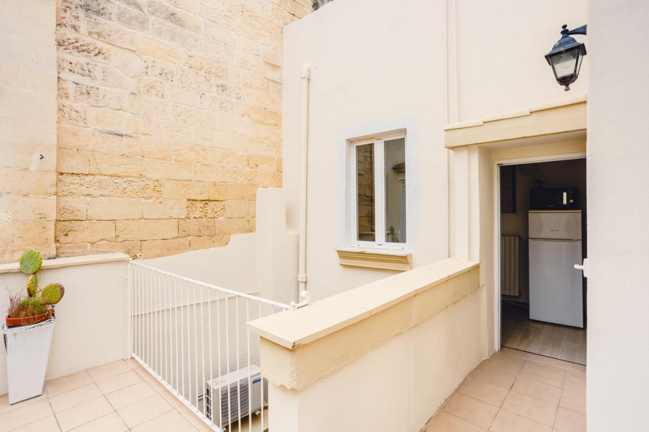 Convivo Apartment Palazzo Galateo Lecce Esterno foto