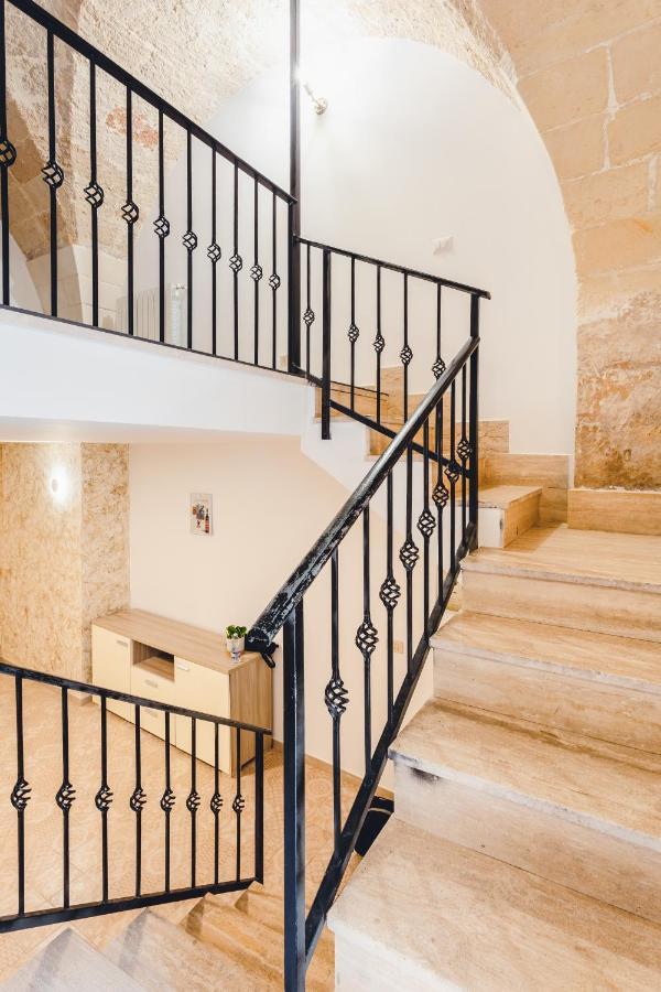 Convivo Apartment Palazzo Galateo Lecce Esterno foto